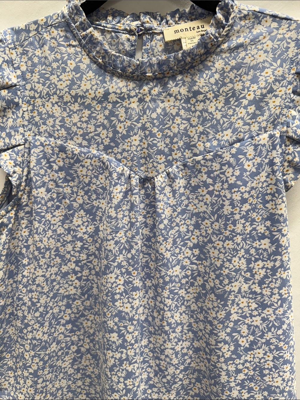 Light Blue Floral Ruffle Sleeve Top - Picture 3 of 13